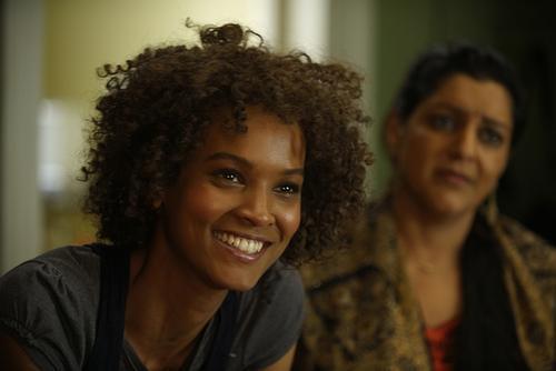 沙漠之花在线观看,勇敢女性的奋斗与自由之旅 第2张 沙漠之花在线观看,勇敢女性的奋斗与自由之旅 第2张